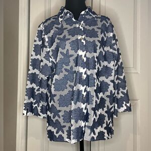 Alfred Dunner Blue and White Floral Buttondown Shirt, Petite Large, 3/4 Sleeve